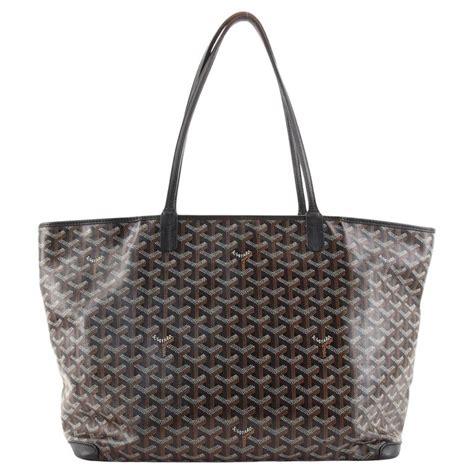 goyard artois mm tote.